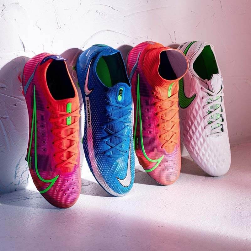 Giày đá bóng Nike Spectrum